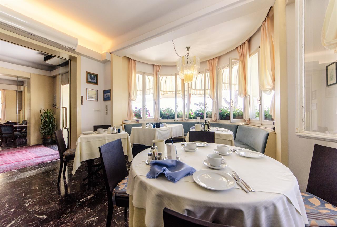 Hotel Le Lampare Caorle Exterior foto