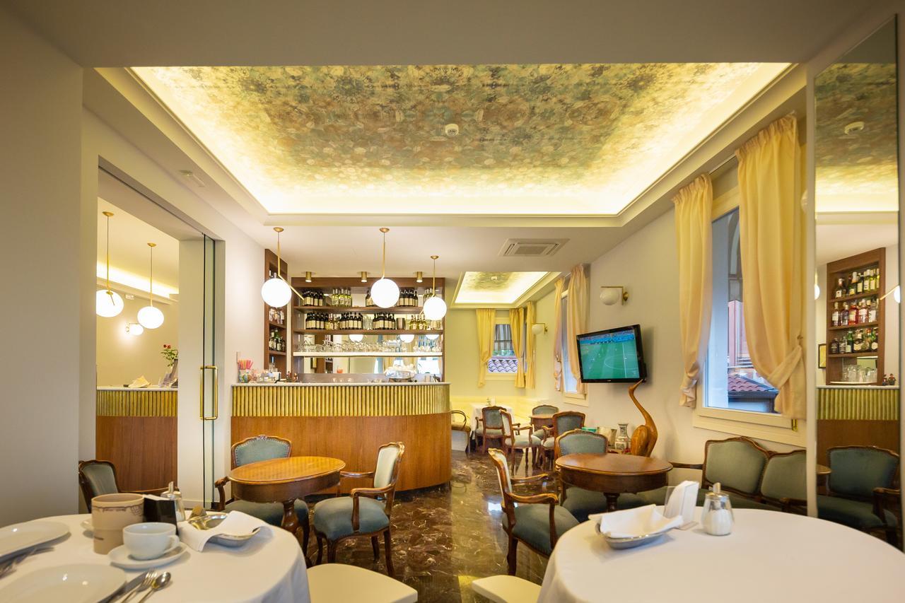 Hotel Le Lampare Caorle Exterior foto
